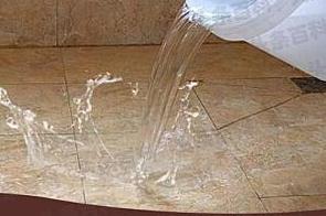 临高漏水维修 免砸砖防水材料该如何施工